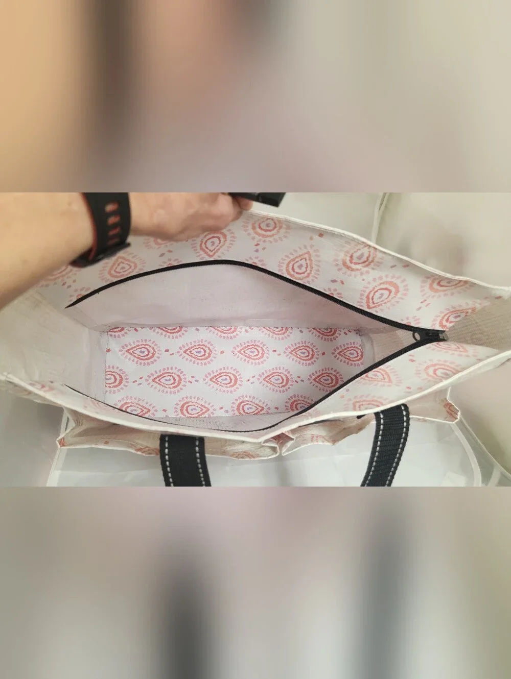 Scout Pink Paisley Print Organizer Tote with Black Handles Zip Top - Picture 4 of 6